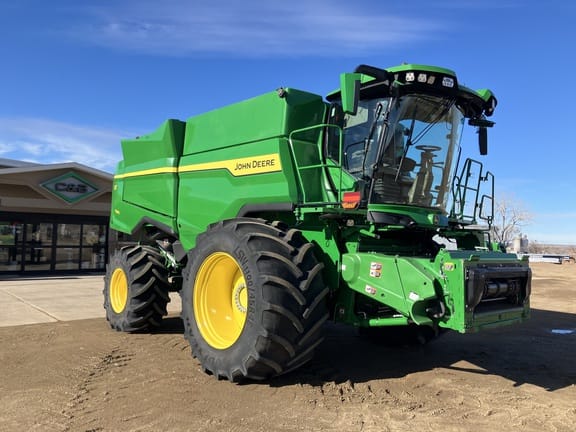2025 John Deere S7 700 Equipment Image0