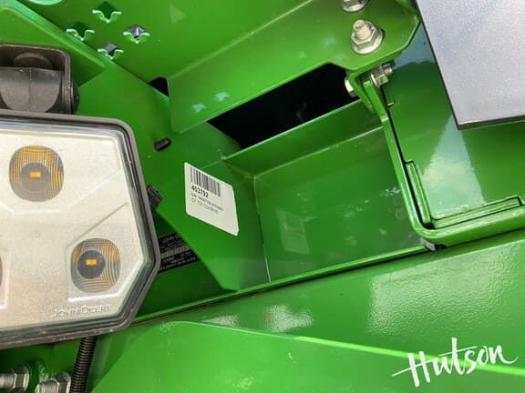 Image of John Deere S7 700 equipment image 1