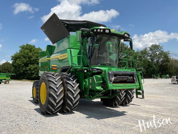 2025 John Deere S7 700 Equipment Image0