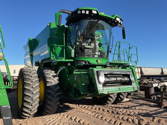 2025 John Deere S7 700 Equipment Image0