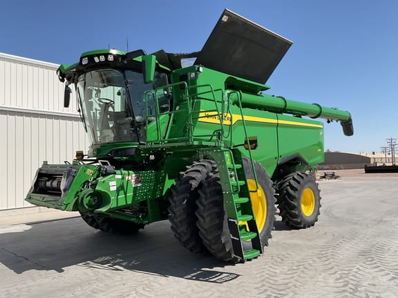 2025 John Deere S7 700 Equipment Image0