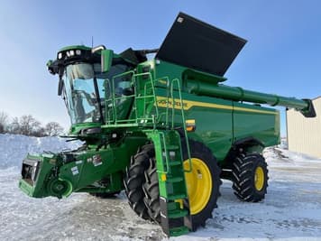 Main image John Deere S7 700