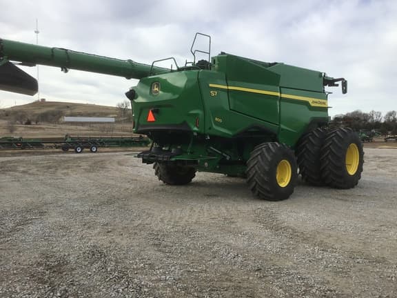 Image of John Deere S7 800 equipment image 4
