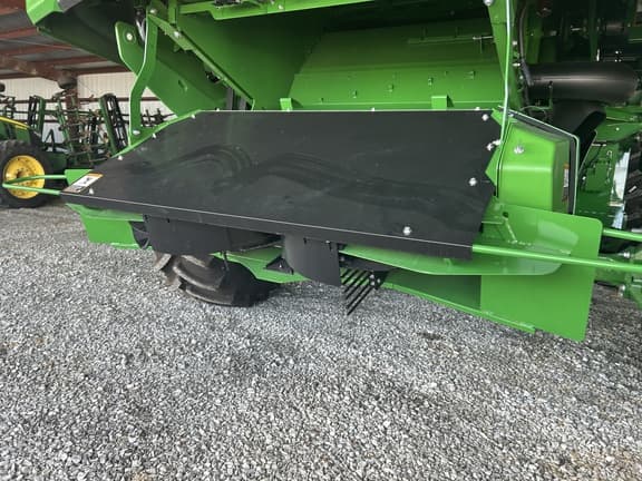 Image of John Deere S7 800 equipment image 3