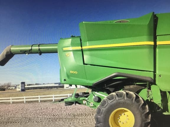 Image of John Deere S7 800 equipment image 4
