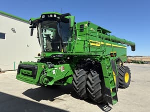 2025 John Deere S7 800 Image