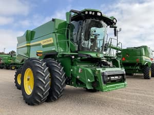 2025 John Deere S7 800 Image