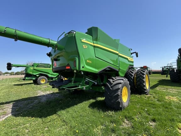 Image of John Deere S7 800 equipment image 4