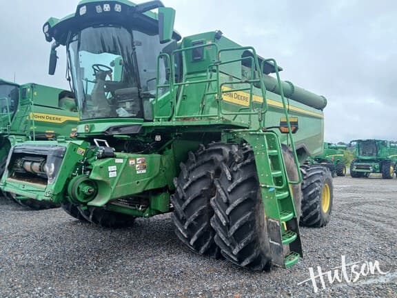Image of John Deere S7 800 equipment image 3