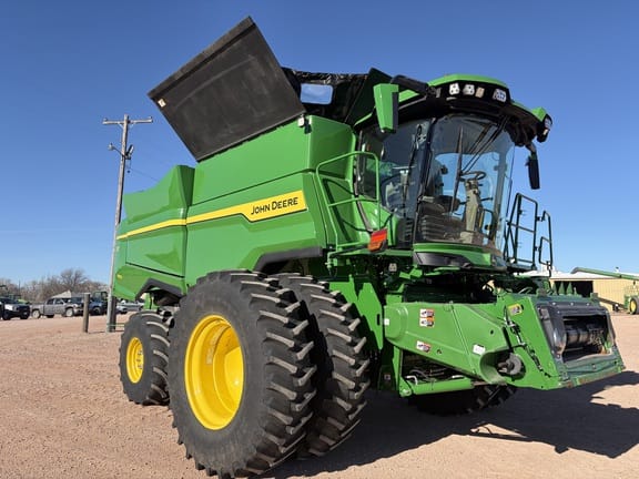 2025 John Deere S7 800 Equipment Image0