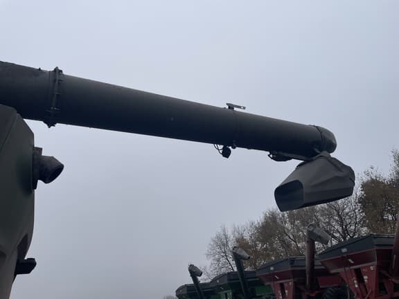 Image of John Deere S7 800 equipment image 4