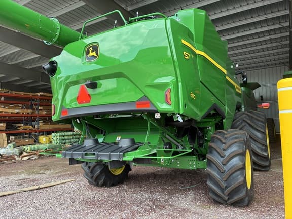 Image of John Deere S7 800 equipment image 3