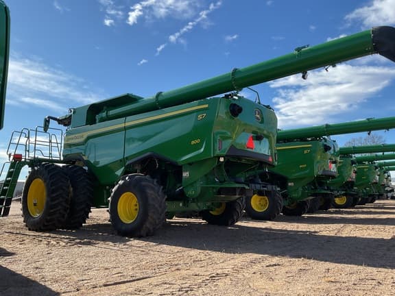 Image of John Deere S7 800 equipment image 2