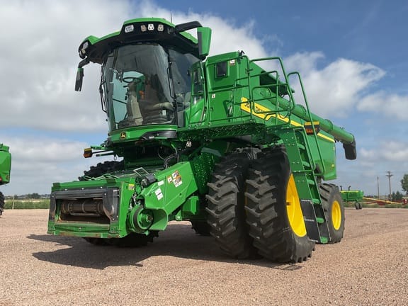 2025 John Deere S7 800 Equipment Image0