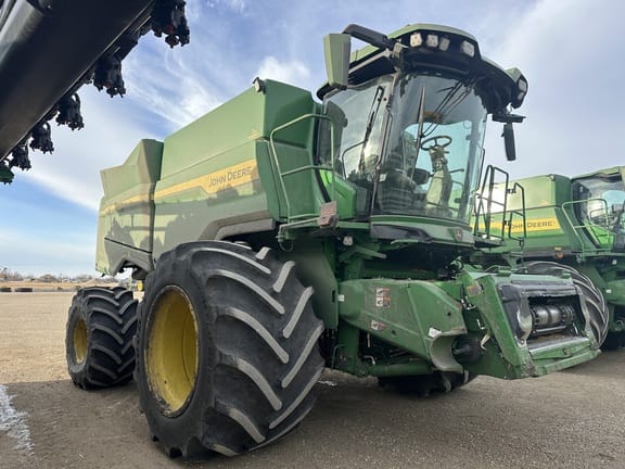 2025 John Deere S7 800 Equipment Image0