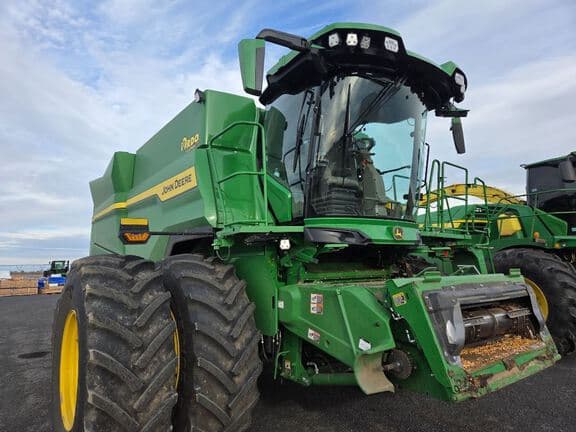 Image of John Deere S7 800 equipment image 3
