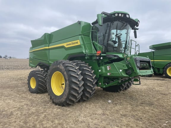 2025 John Deere S7 800 Equipment Image0