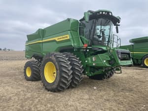 2025 John Deere S7 800 Image