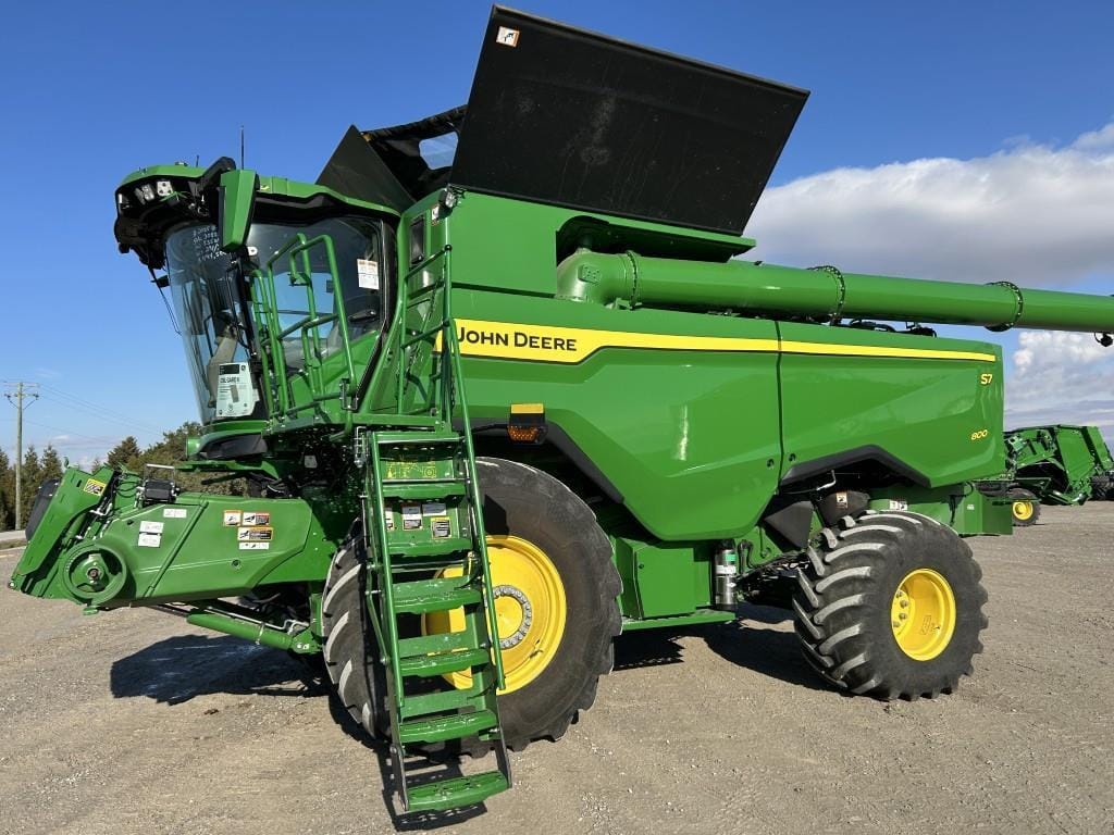 2025 John Deere S7 800 Equipment Image0