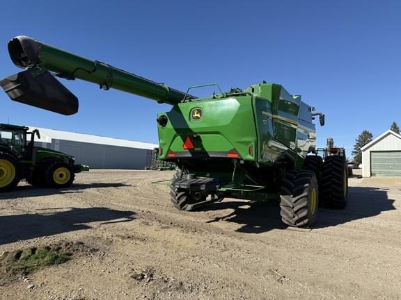 Image of John Deere S7 800 equipment image 4