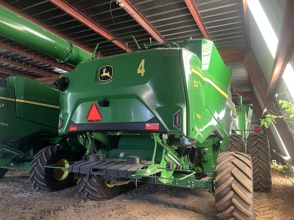 Image of John Deere S7 800 equipment image 3