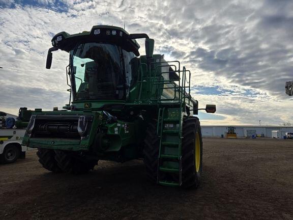 Image of John Deere S7 800 equipment image 4
