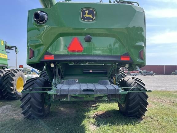 Image of John Deere S7 800 equipment image 4