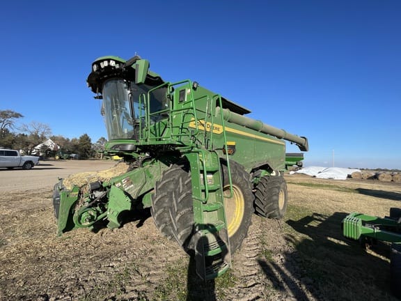 2025 John Deere S7 800 Equipment Image0