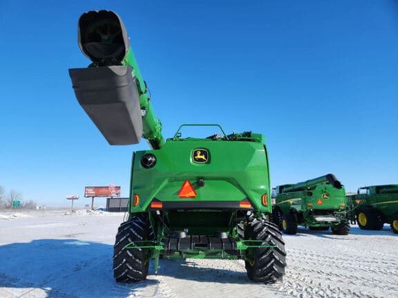 Image of John Deere S7 800 equipment image 3