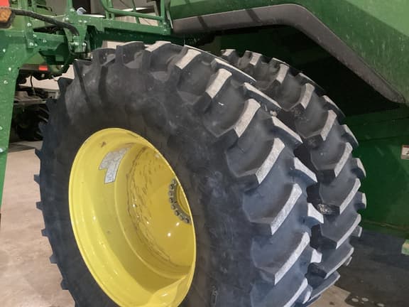 Image of John Deere S7 800 equipment image 3