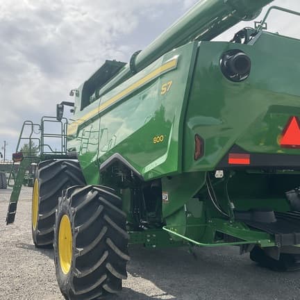 Image of John Deere S7 800 equipment image 4