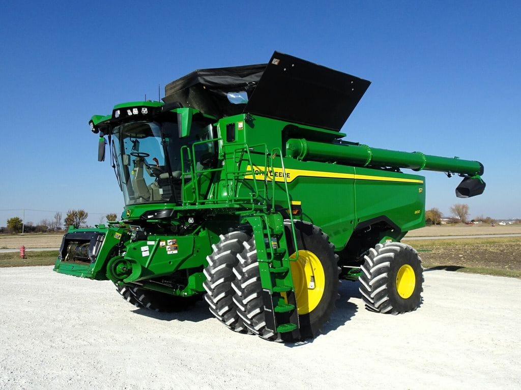 2025 John Deere S7 800 Equipment Image0