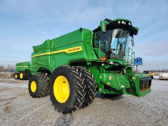 2025 John Deere S7 800 Equipment Image0