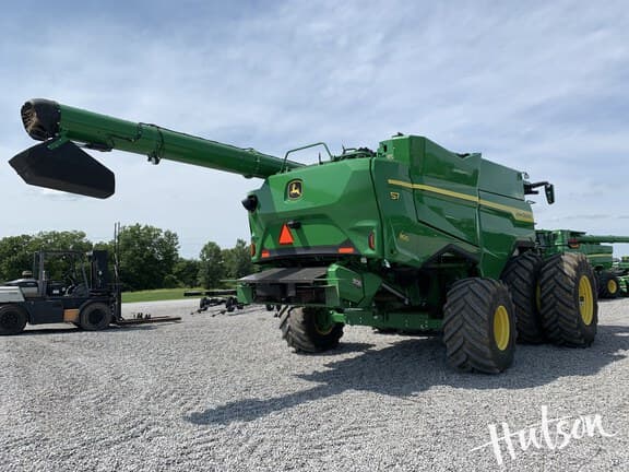 Image of John Deere S7 800 equipment image 2