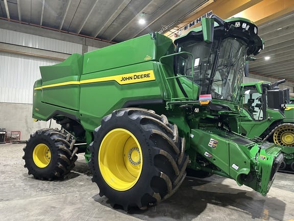 2025 John Deere S7 800 Equipment Image0