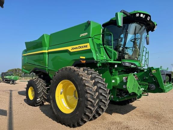 Image of John Deere S7 800 Image 0