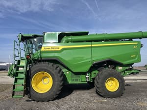 2025 John Deere S7 800 Image