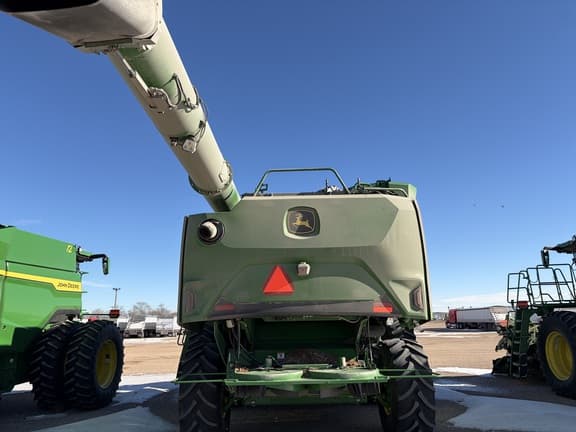 Image of John Deere S7 800 equipment image 4