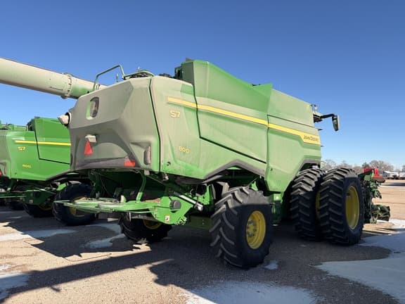 Image of John Deere S7 800 equipment image 3