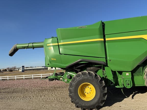 Image of John Deere S7 800 equipment image 4