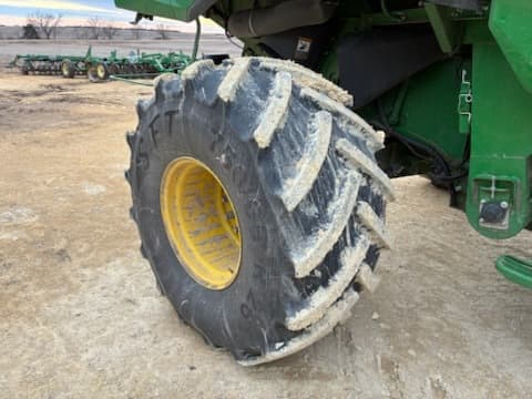 Image of John Deere S7 800 equipment image 3