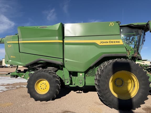 Image of John Deere S7 800 equipment image 2
