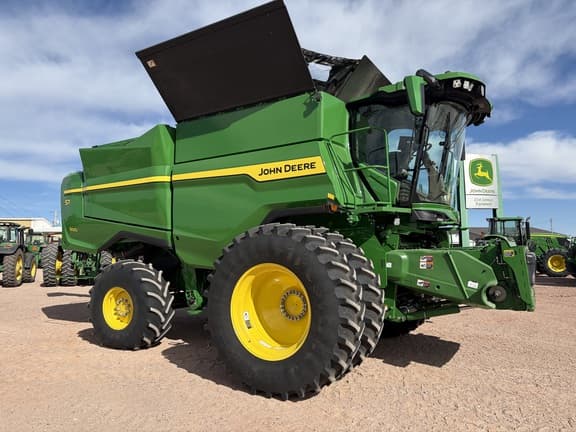 Image of John Deere S7 800 equipment image 1