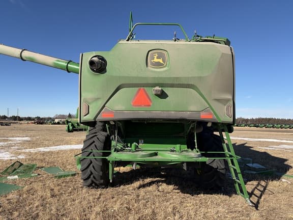 Image of John Deere S7 800 equipment image 2