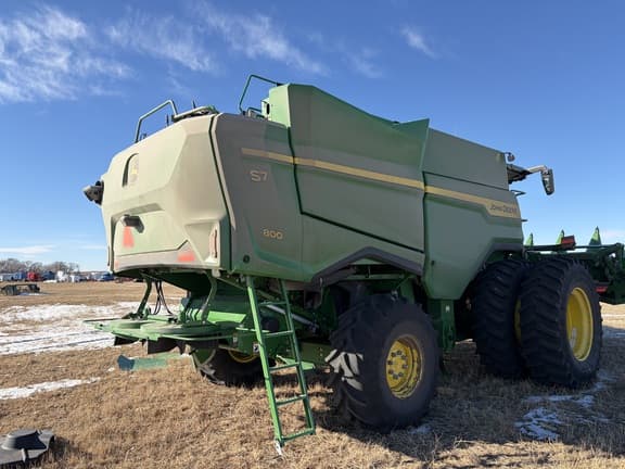 Image of John Deere S7 800 equipment image 3