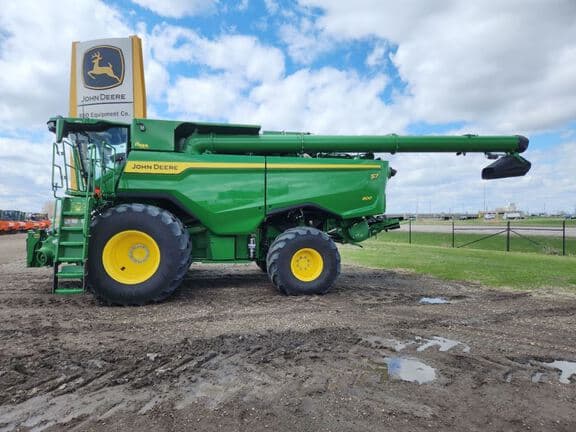 Image of John Deere S7 800 equipment image 1