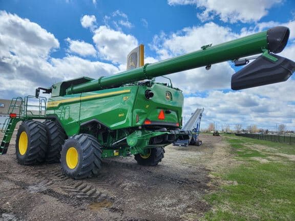 Image of John Deere S7 800 equipment image 2