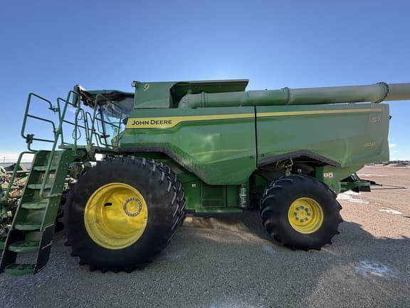 Image of John Deere S7 800 equipment image 3