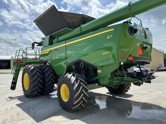 Image of John Deere S7 800 equipment image 4