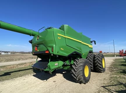 Image of John Deere S7 800 equipment image 4